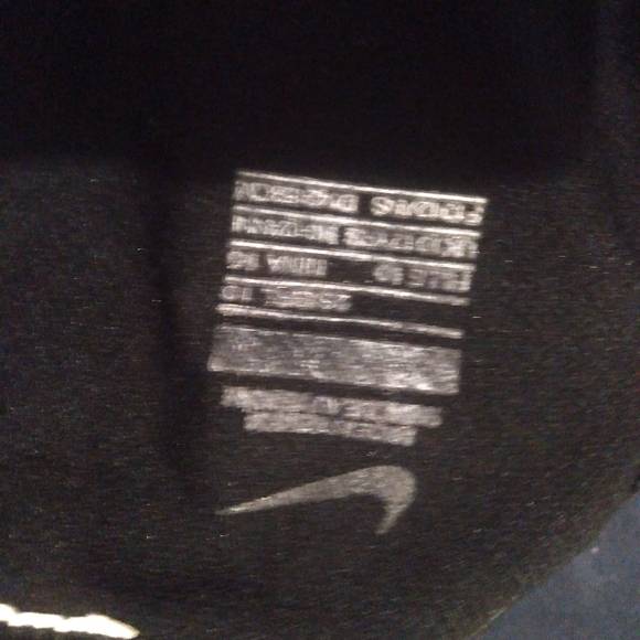 Bathing suit - Picture 3 of 3